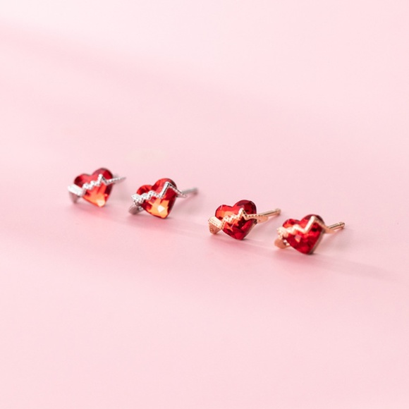 Sterling Silver Valentine Heart Earrings - Rose Gold Red Rhinestone Heart Studs - Picture 1 of 5